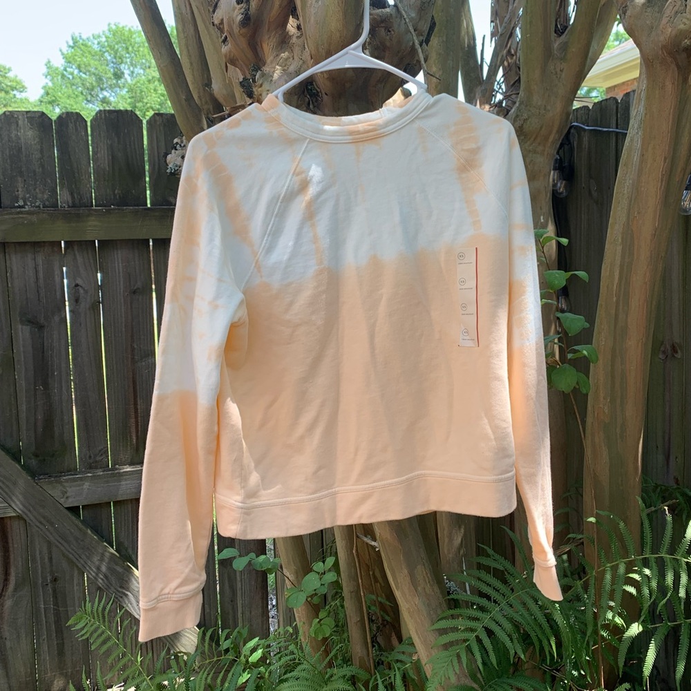 Universal Thread. XS. Long sleeve shirt.